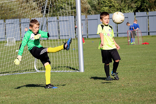 Portiere calcio rinvio Portiere calcio rinvio